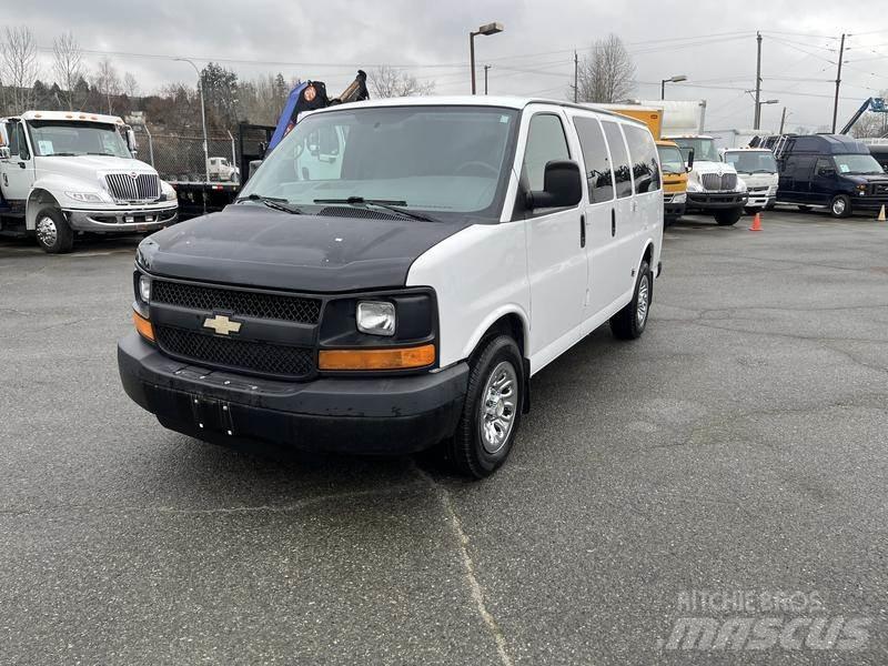 Chevrolet Express Utilitara