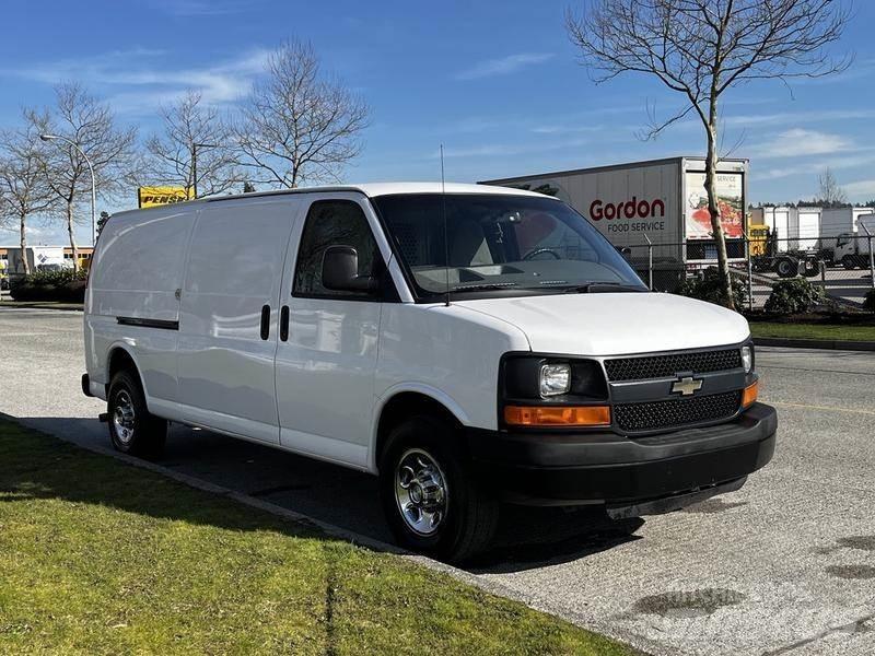 Chevrolet Express Utilitara