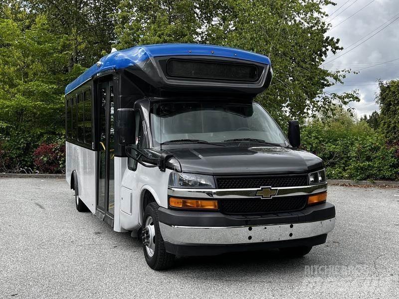 Chevrolet Express Mini autobuze