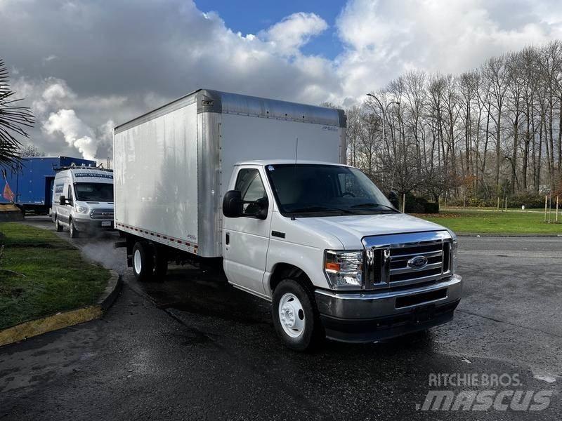 Ford Econoline Utilitara