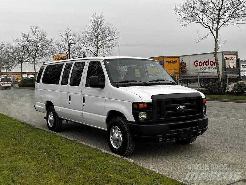 Ford Econoline Masini