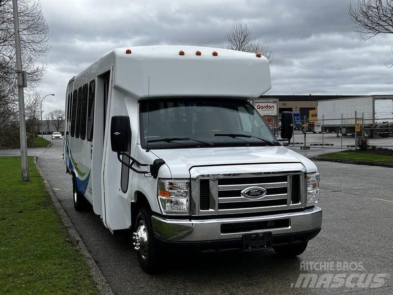 Ford Econoline Mini autobuze