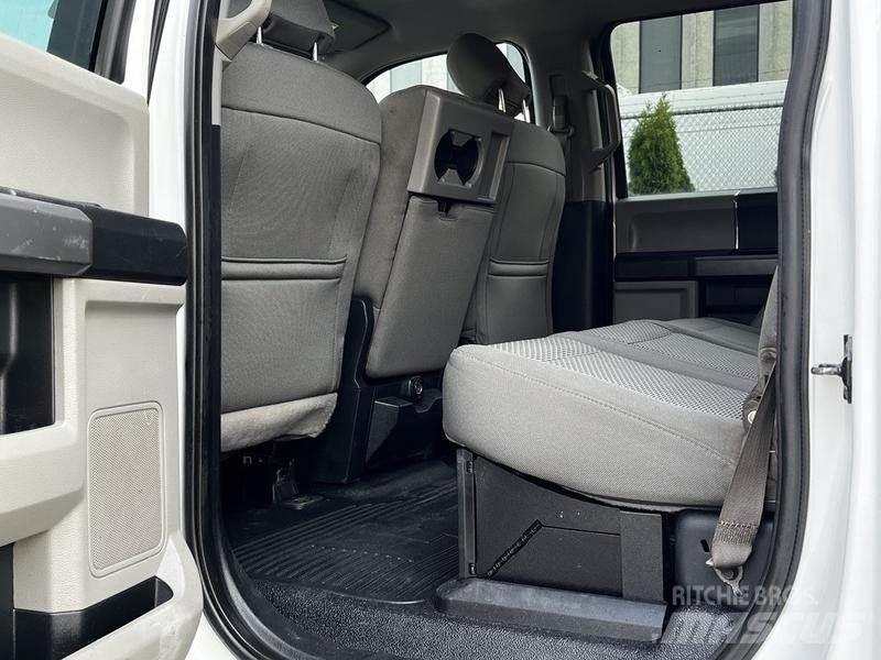 Ford F-450 SD Camioane platforma/prelata
