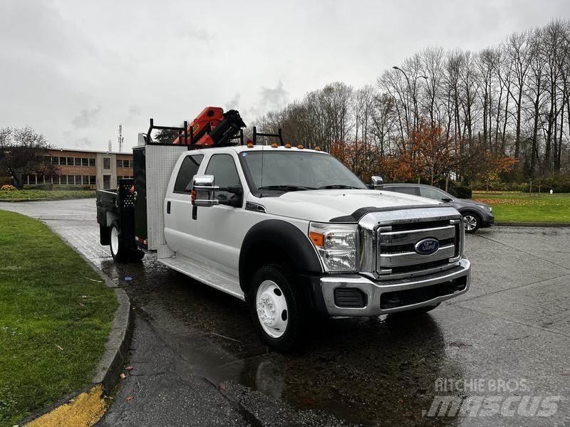 Ford F-550 Camioane cu macara