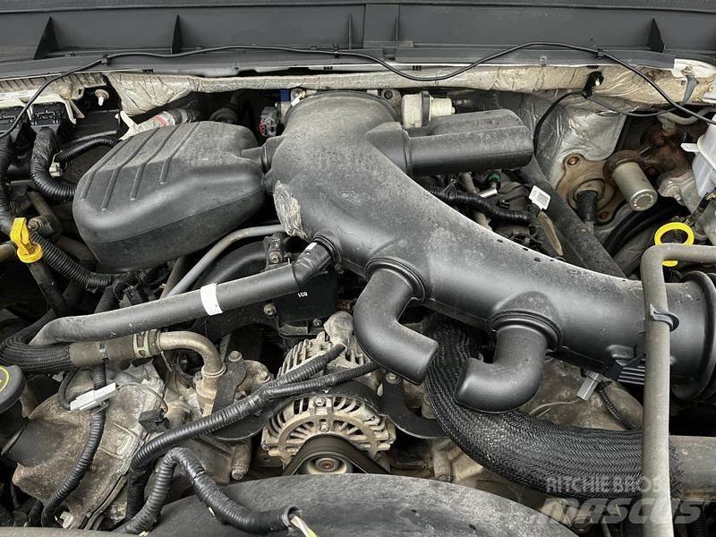 Ford F-550 Camioane cu macara