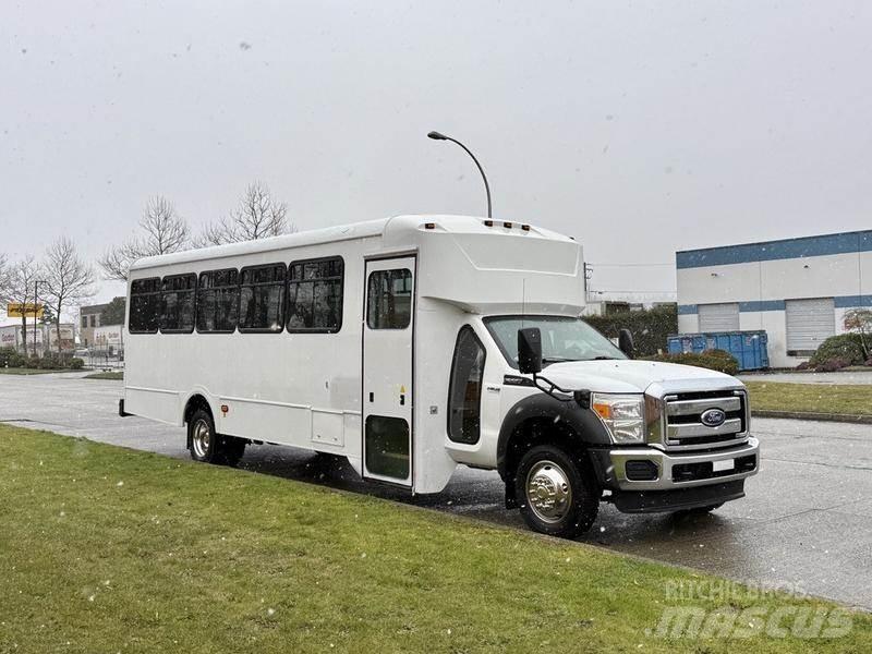 Ford F-550 Mini autobuze