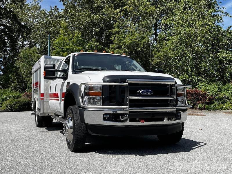 Ford F-550 Municipal/vehicul cu uz general