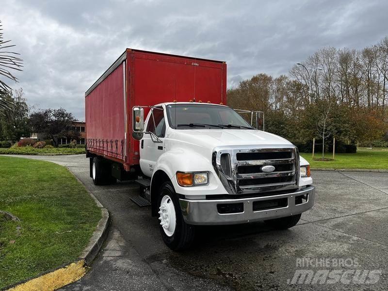 Ford F-750 Utilitara