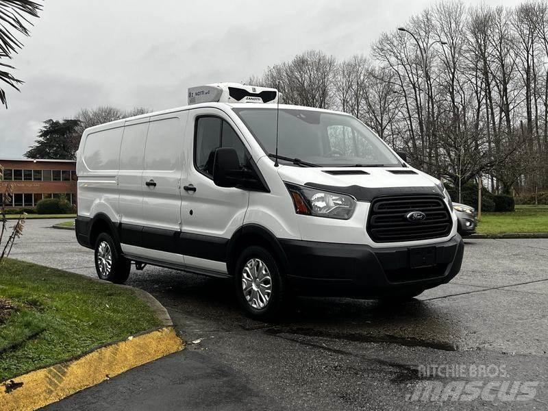 Ford Transit Utilitara