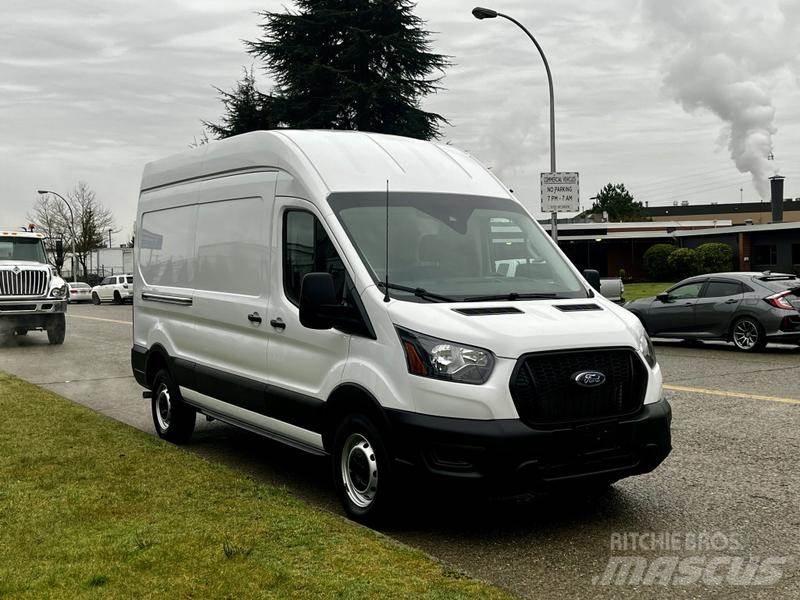Ford Transit Utilitara