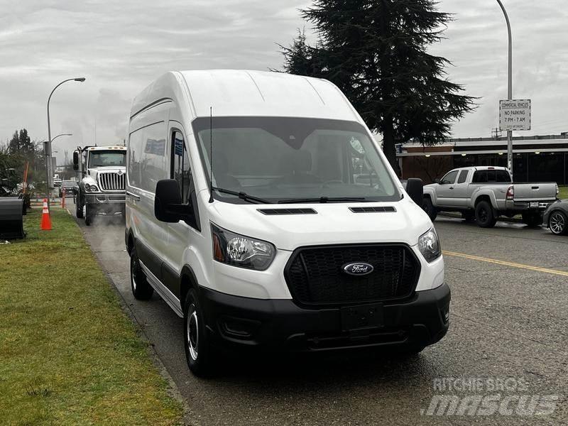 Ford Transit Utilitara