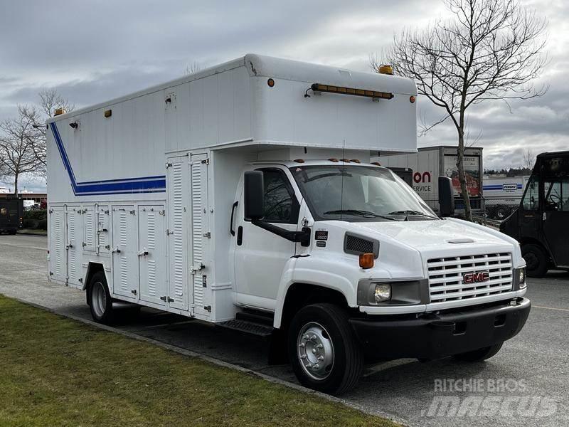 GMC C5000 Municipal/vehicul cu uz general