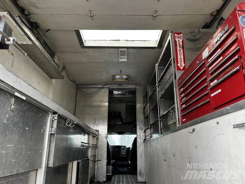 GMC C5000 Municipal/vehicul cu uz general