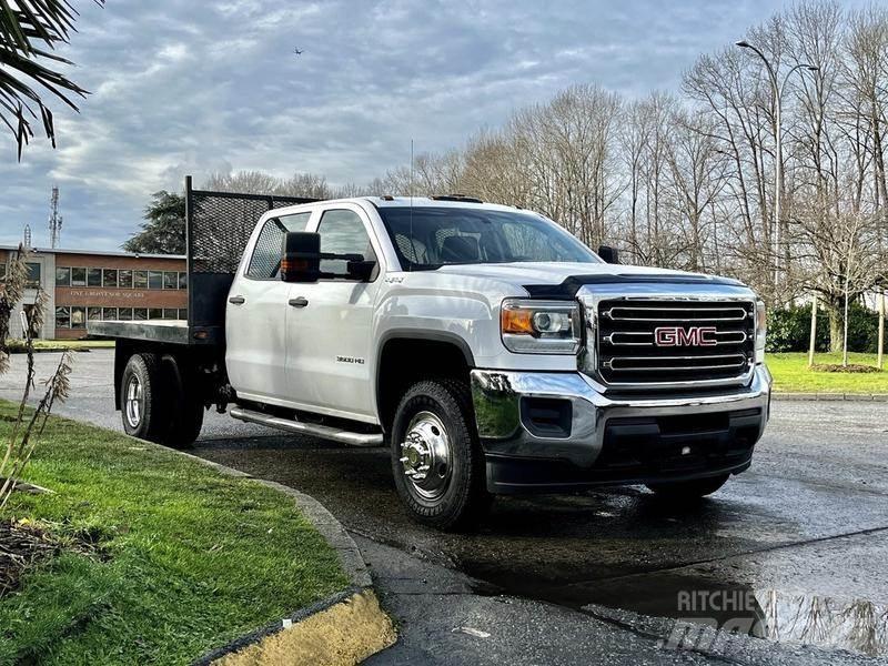 GMC Sierra 3500HD Camioane platforma/prelata
