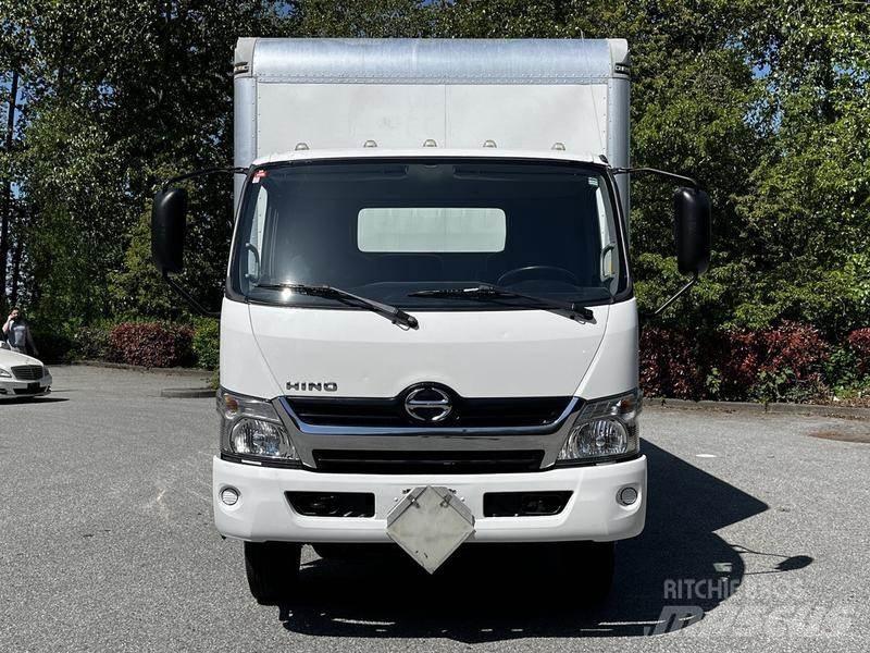 Hino 155 Utilitara