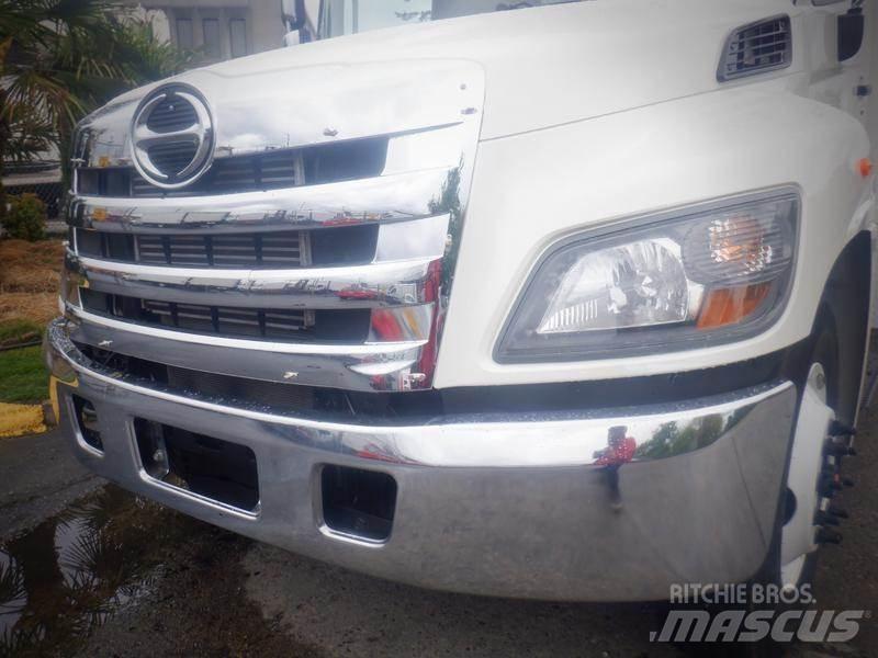 Hino 308 Municipal/vehicul cu uz general