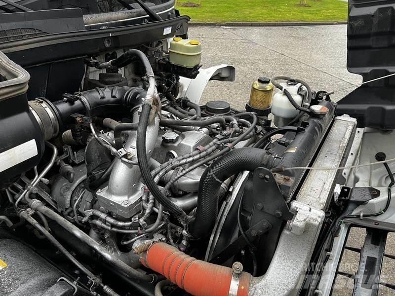 Hino 338 Utilitara