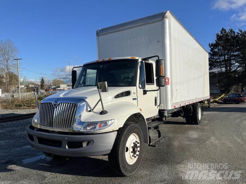 International 4300 Utilitara