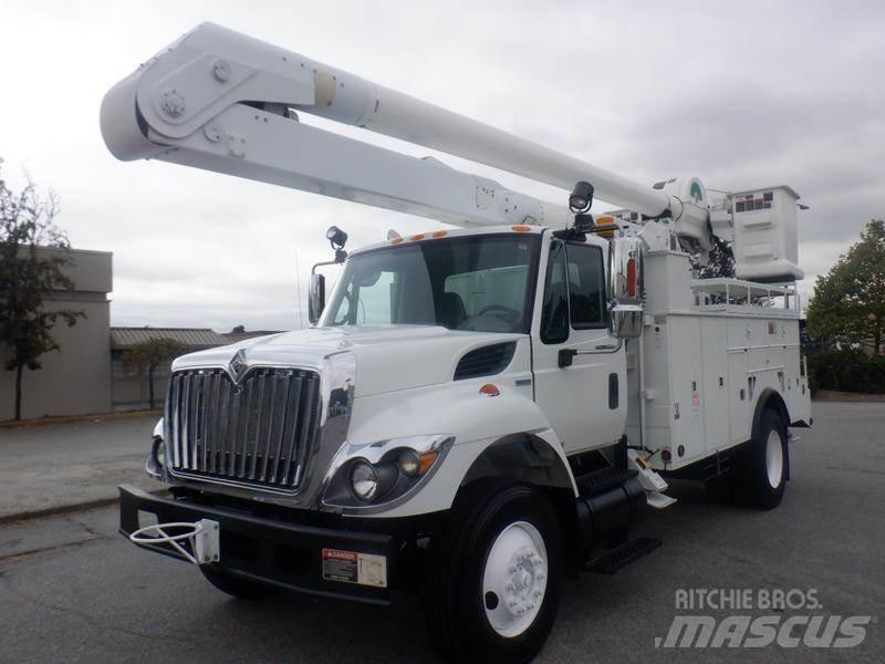 International 7400 Altele
