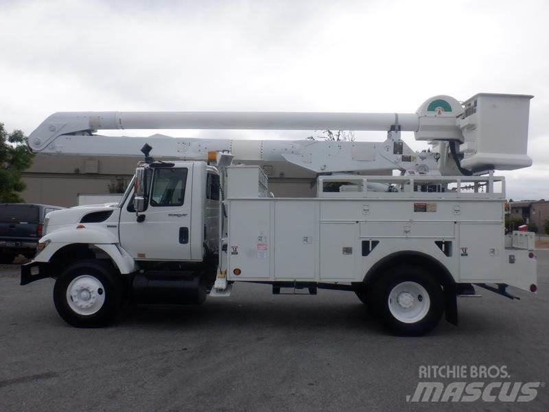 International 7400 Altele