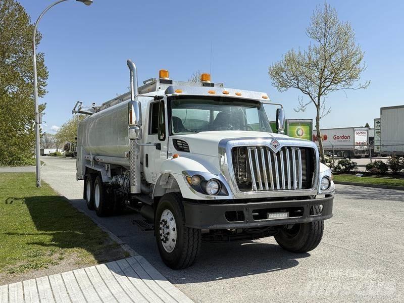 International 7500 Cisterne