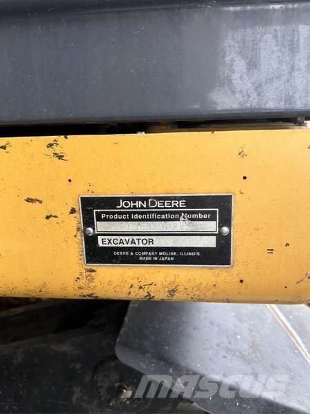 John Deere 135 D Excavatoare pe șenile
