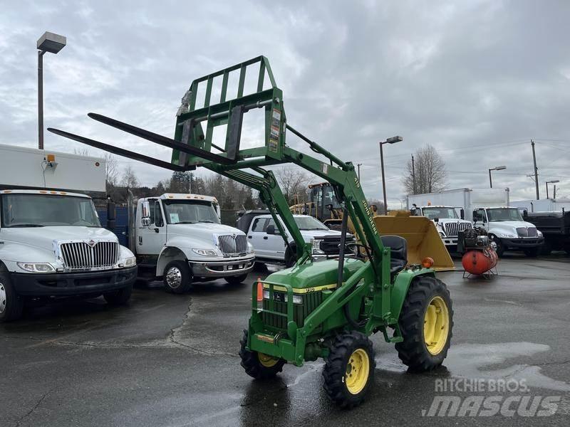 John Deere 790 Tractoare