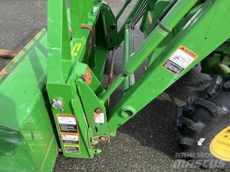 John Deere 790 Tractoare
