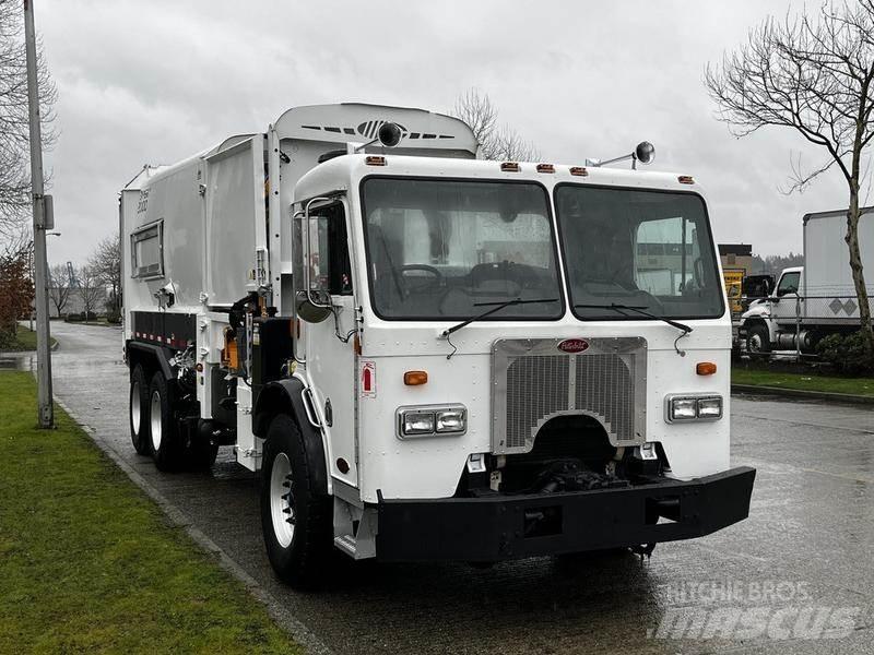 Peterbilt 320 Camion de deseuri