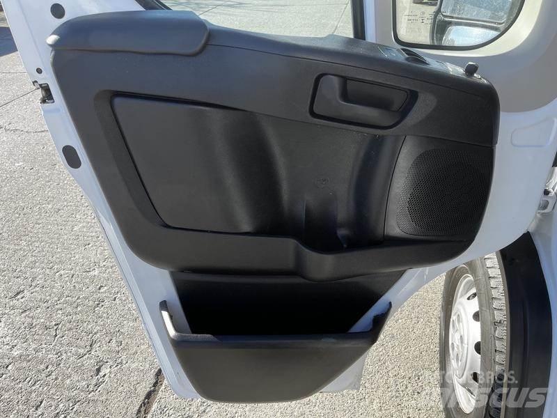 RAM Promaster Utilitara