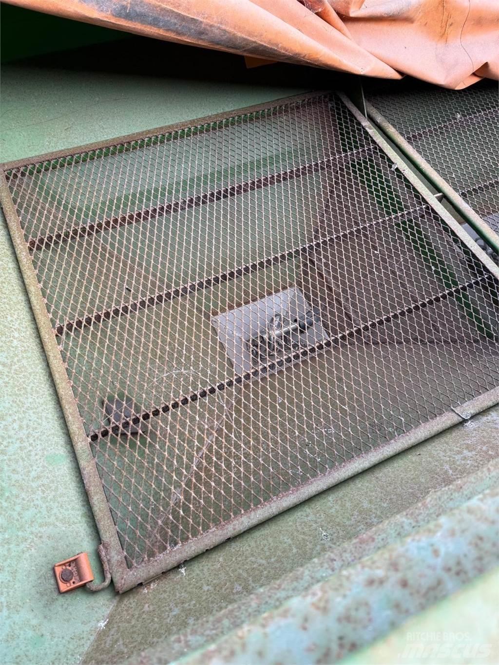 Amazone  Utilaje construcții - Altele