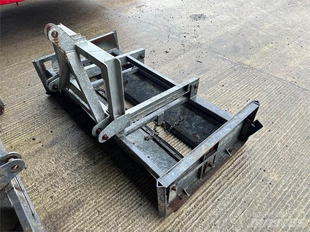Storth  Utilaje construcții - Altele