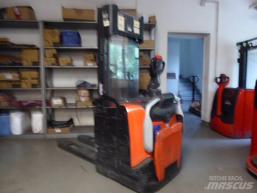 BT SPE120 Transpaleta manuala