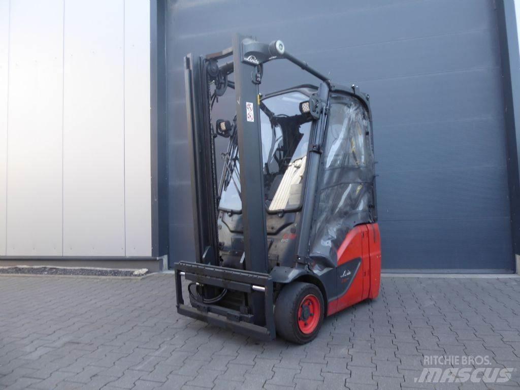 Linde E12-02 Stivuitor electric