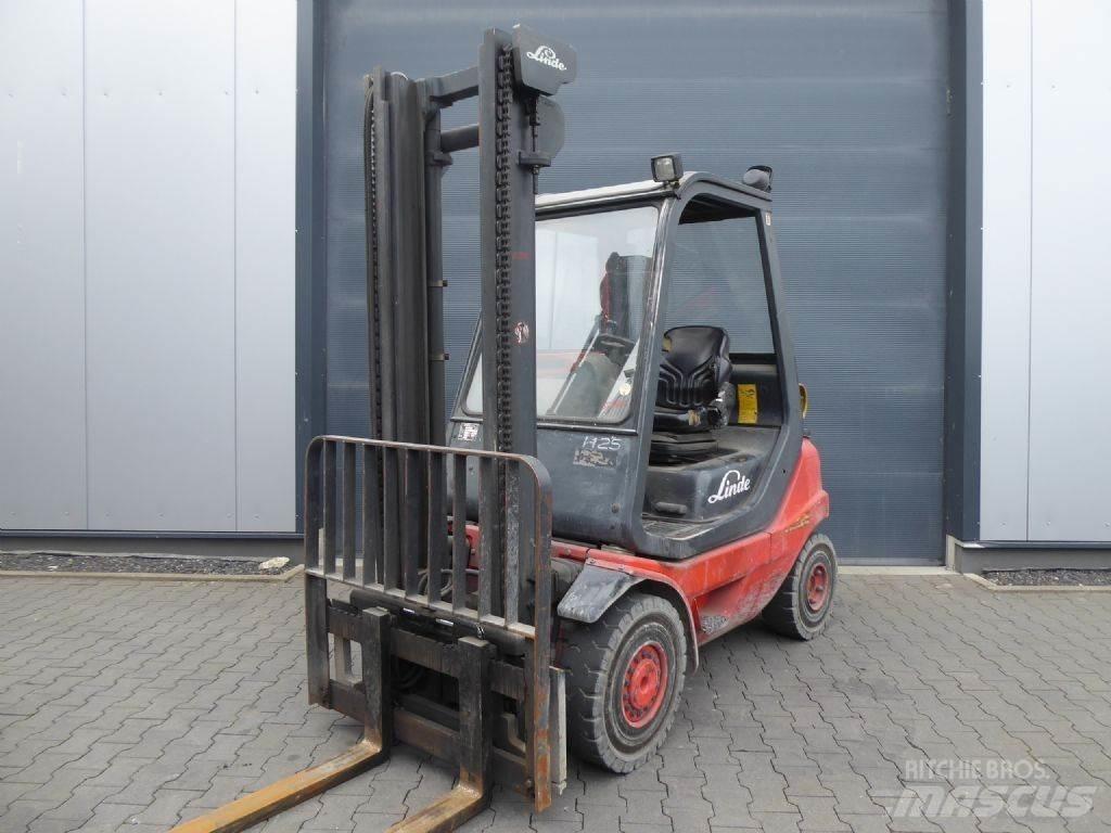 Linde H25T-03 Stivuitor GPL