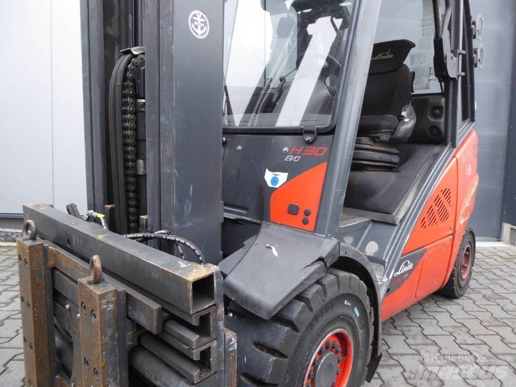 Linde H30D-02 Stivuitor diesel