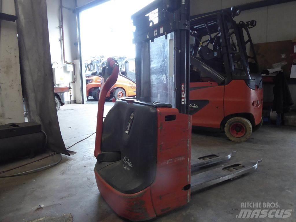 Linde L12L Transpaleta manuala