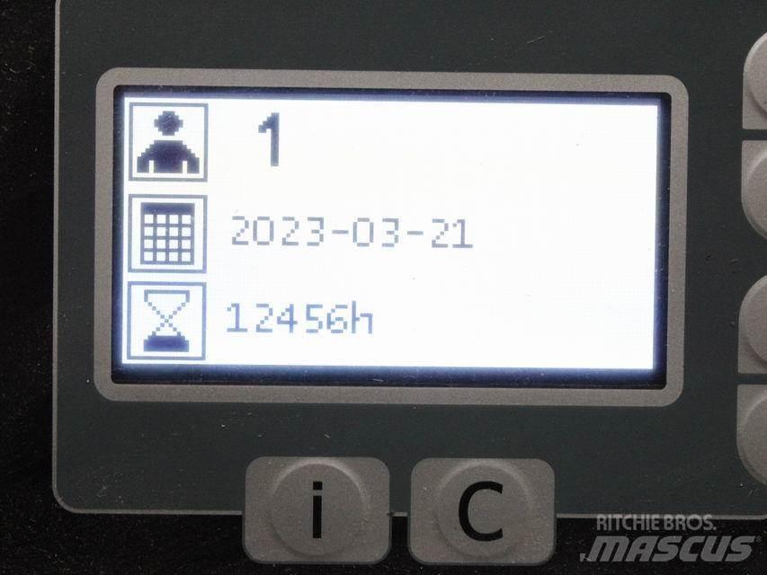 BT RRE 160 Stivuitor cu catarg retractabil