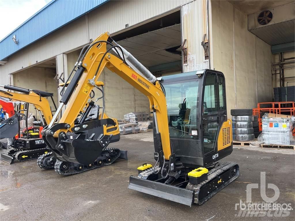 AGT QNT30 Mini excavatoare < 7t