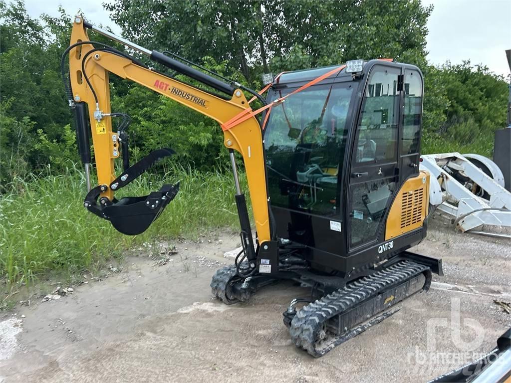 AGT QNT30 Mini excavatoare < 7t