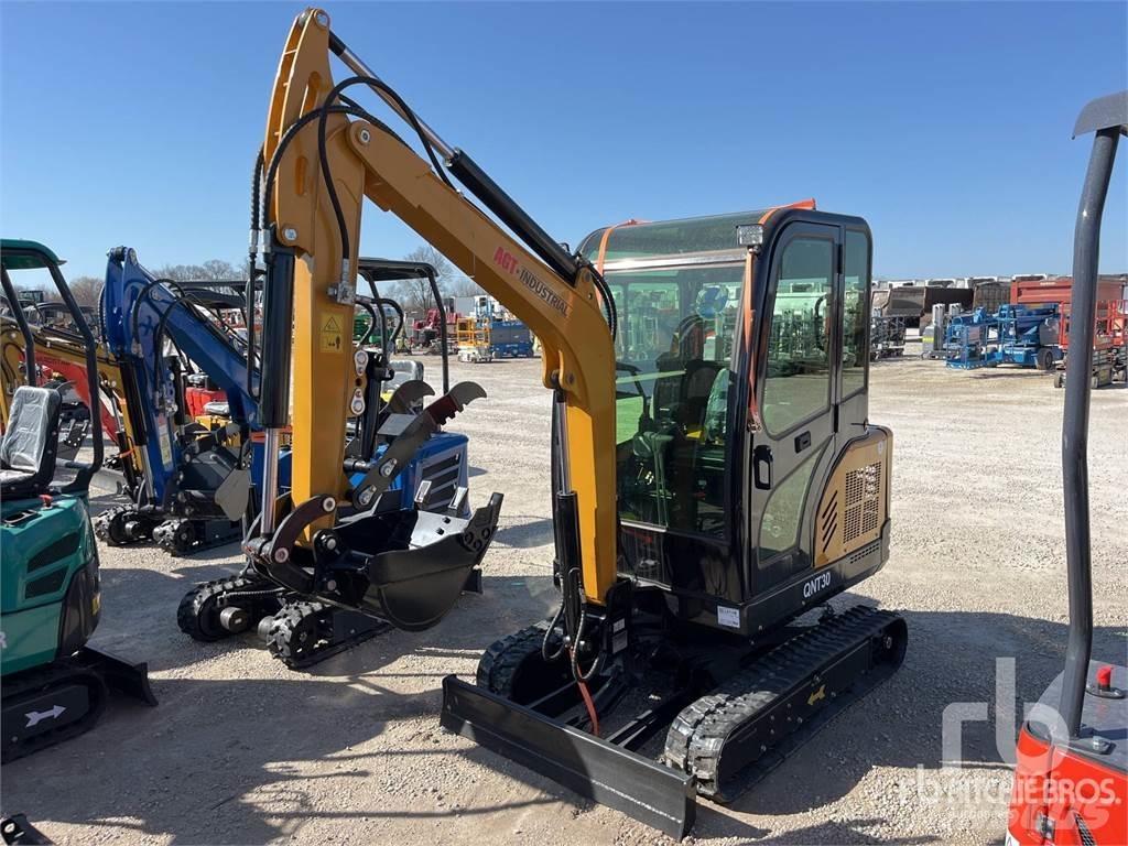 AGT QNT30 Mini excavatoare < 7t