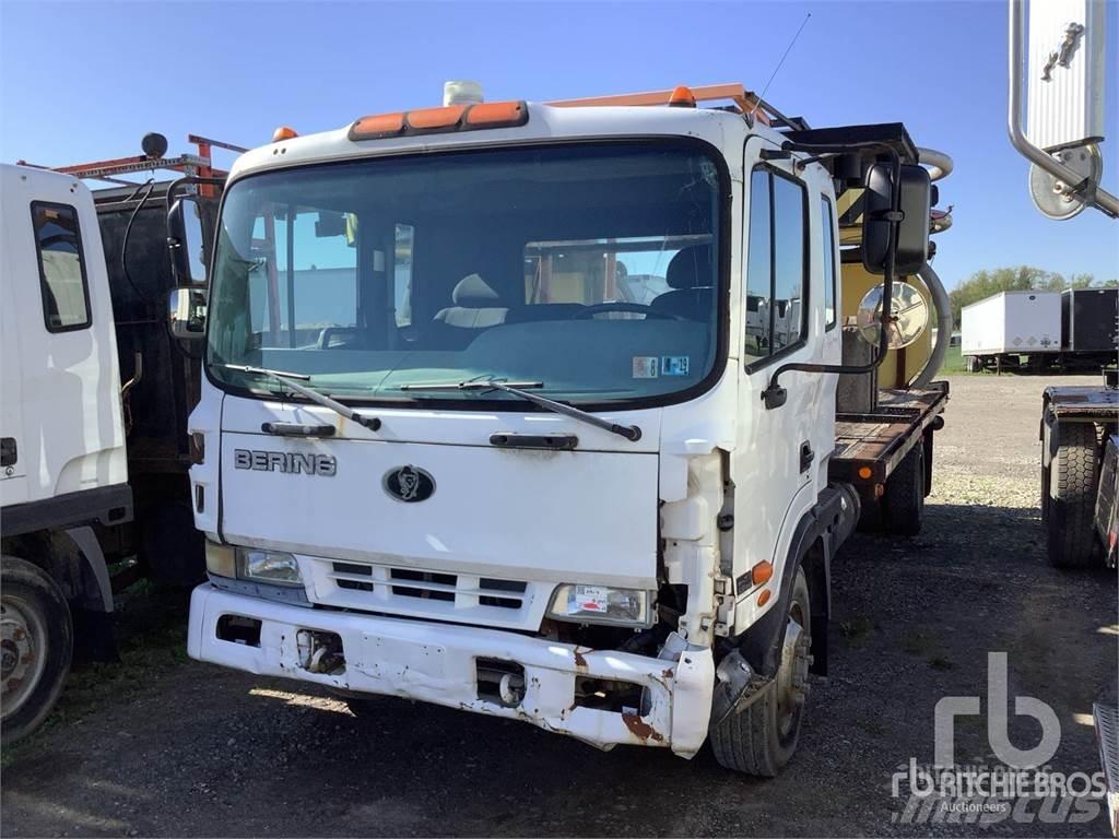 Bering MD26M Municipal/vehicul cu uz general