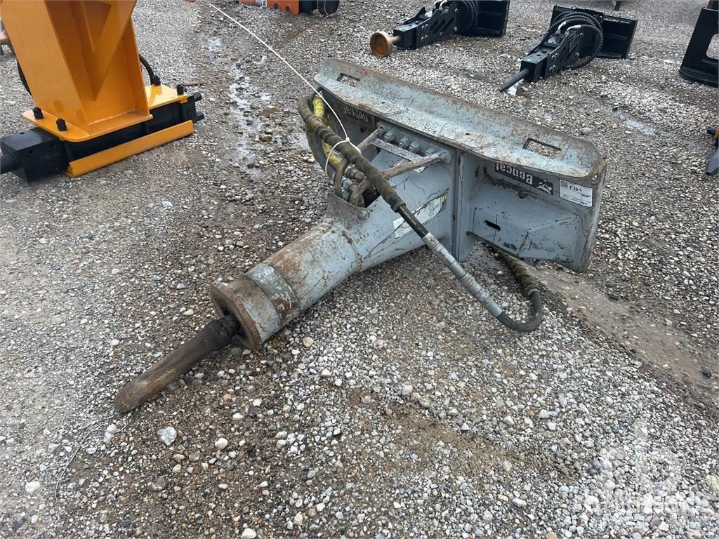 Bobcat HB880 Ciocane / Concasoare