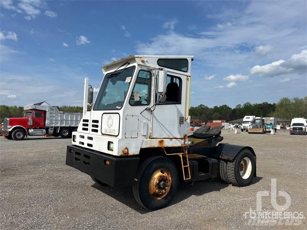 Capacity TJ5000 Autotractoare