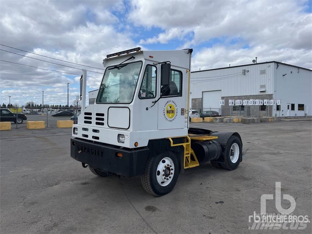 Capacity TJ7000 Autotractoare