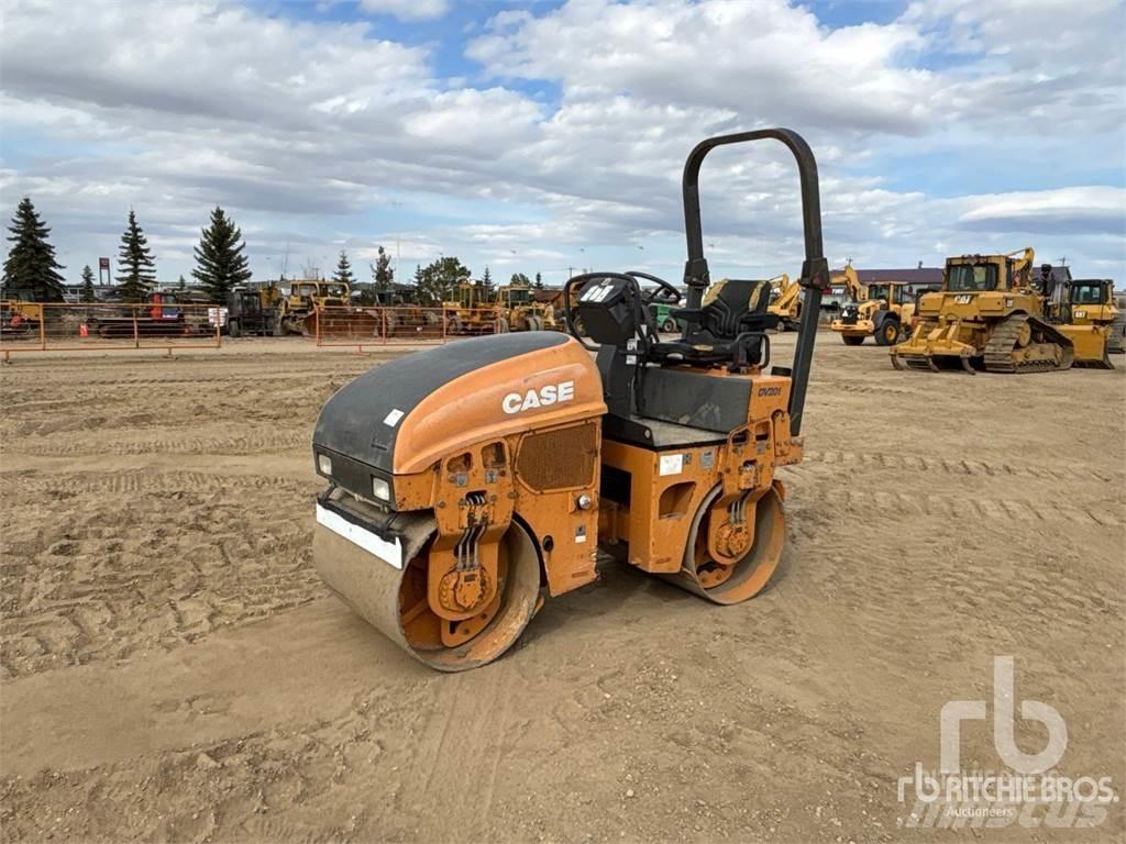 CASE DV201 Cilindri compactori dubli