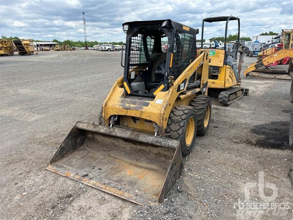 CAT 216B2 Mini incarcator