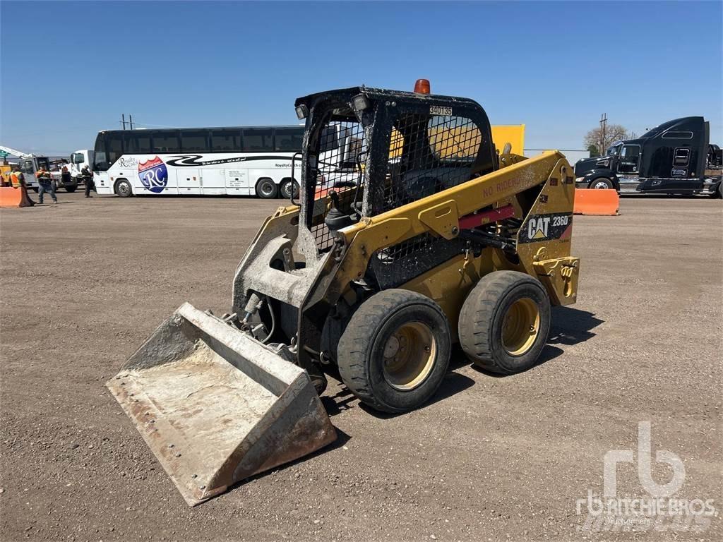 CAT 236D Mini incarcator