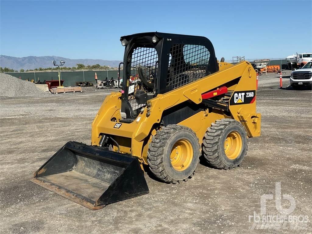CAT 236D Mini incarcator