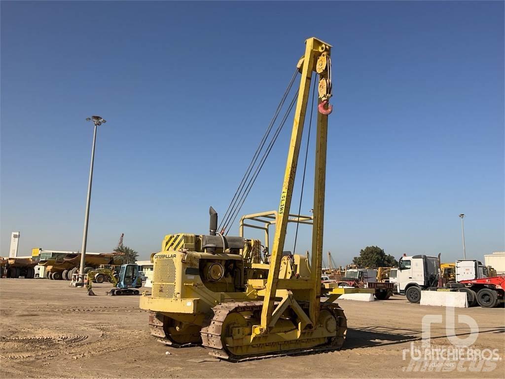 CAT 572E Buldozere pentru montat tevi